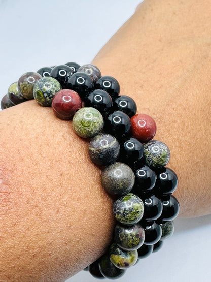 Dragon Blood Jasper and Black Onyx Set