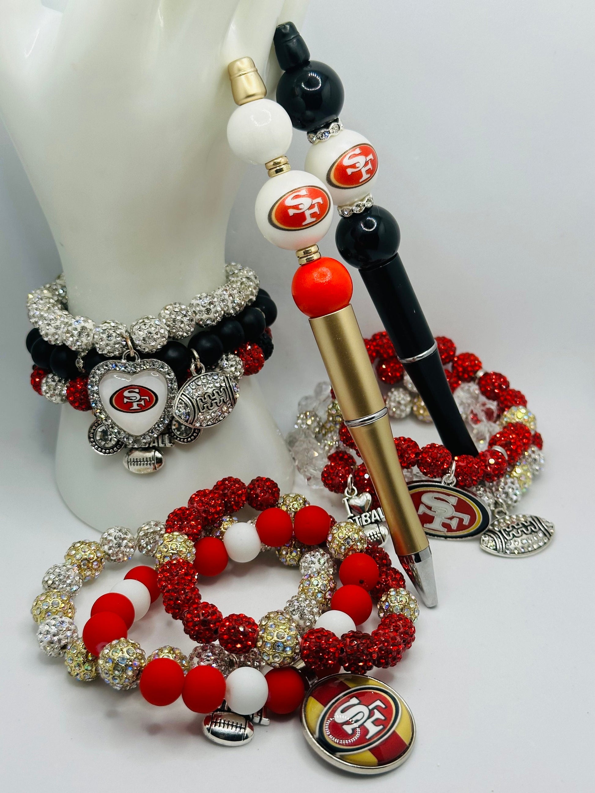 Super Bowl Glam: Football Team Bracelets for Die Hard Fans